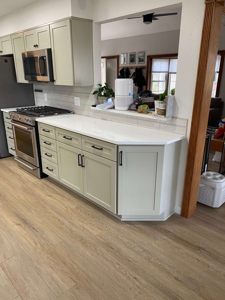 Colorado Cabinet Refacing Projects - New Cabinets