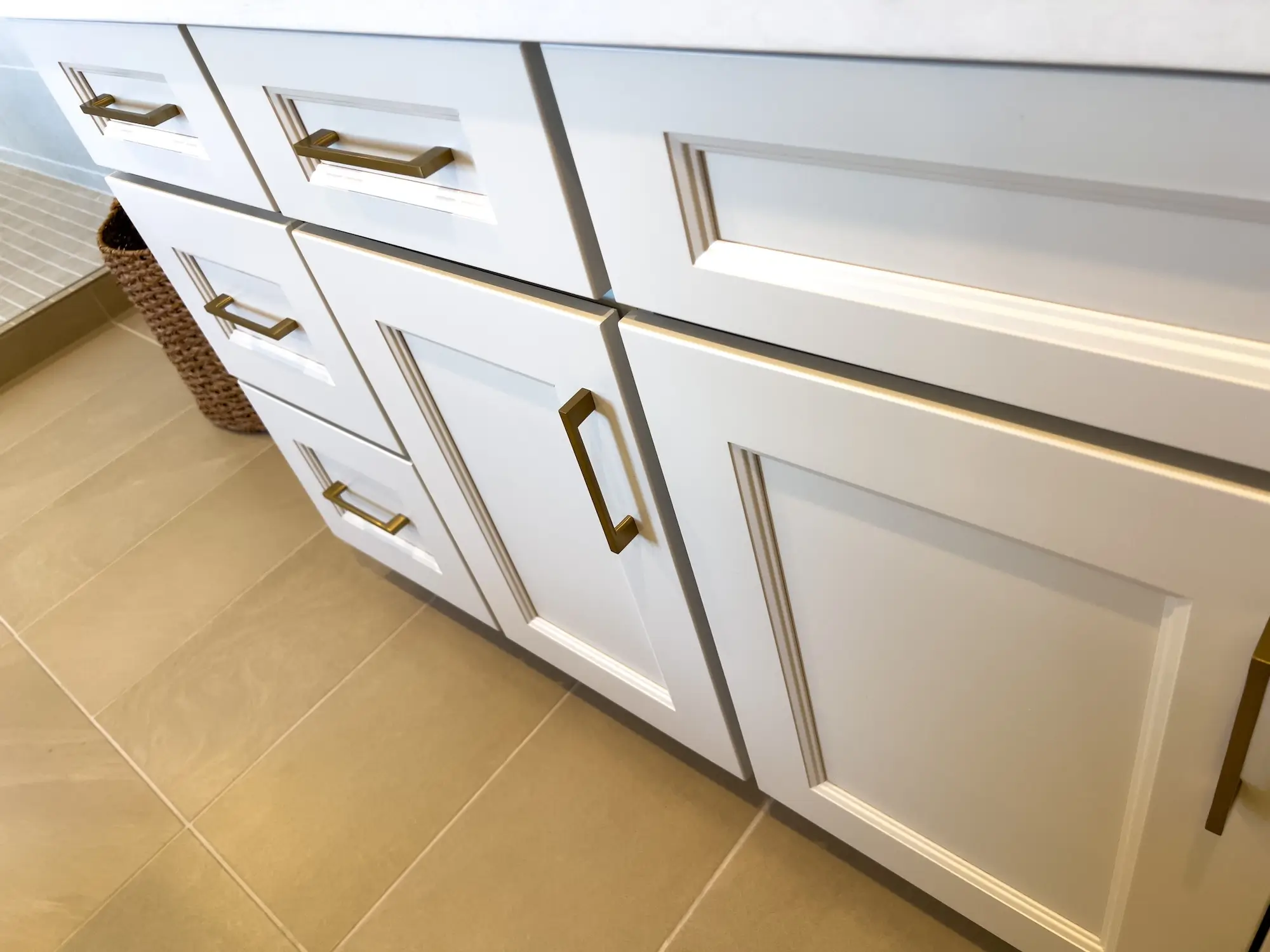 Bathroom Vanity Refacing: A Fresh Look Without the Full Remodel
